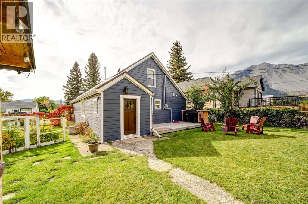 2526 211 Street Property Photo 1