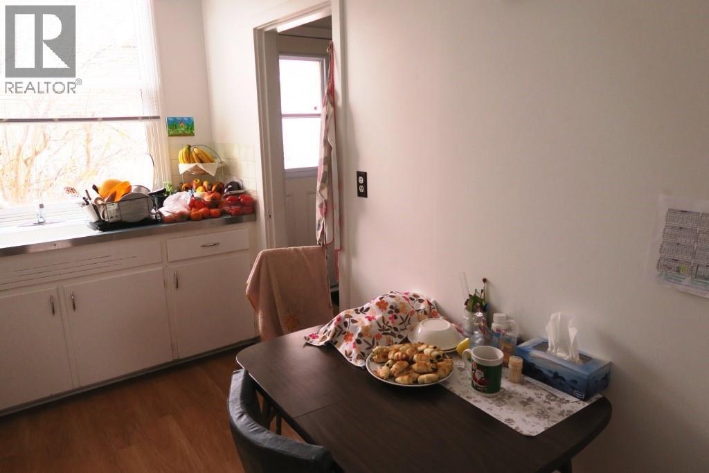 139 1 Street S Property Photo 5