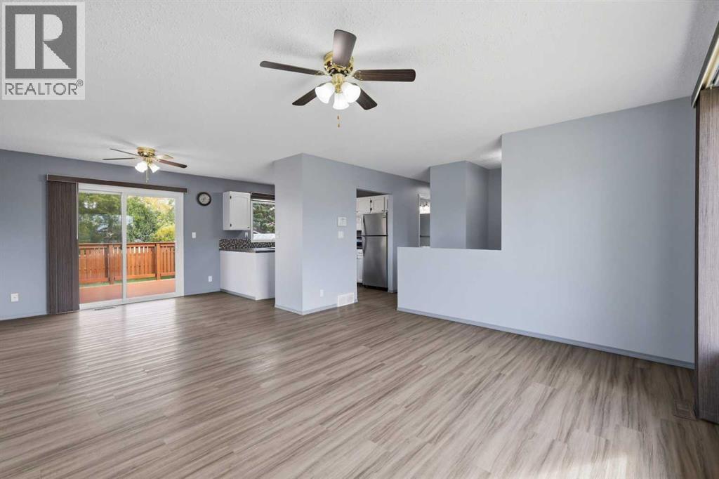 21 Parkland Drive Property Photo 9