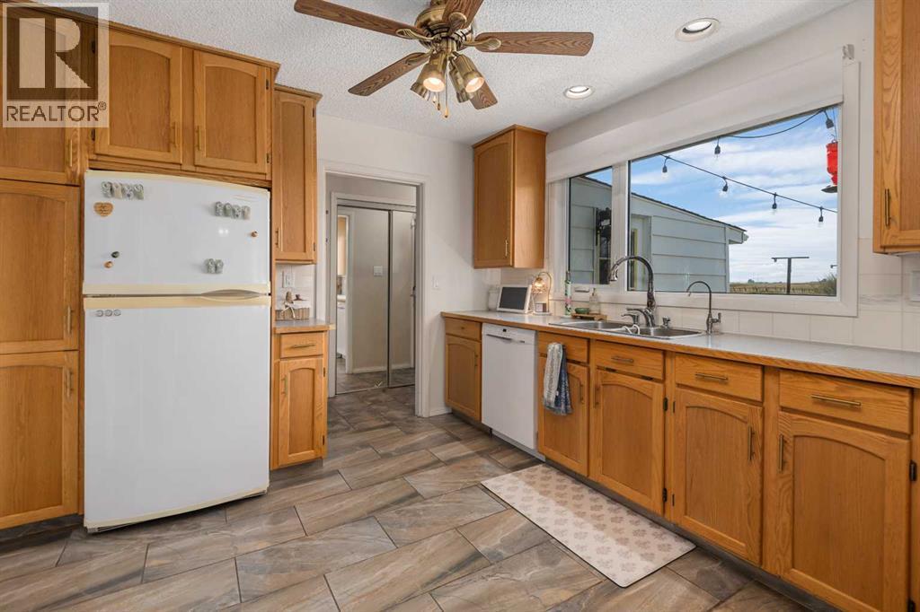 235007 Range Road 284 Property Photo 14