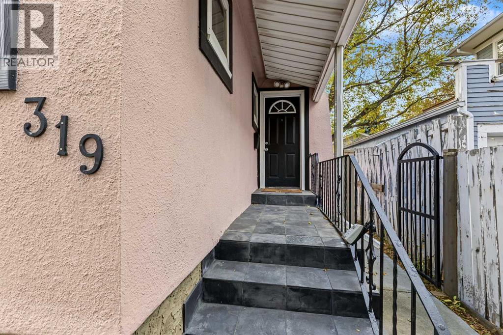 319 11 Avenue Ne Property Photo 2