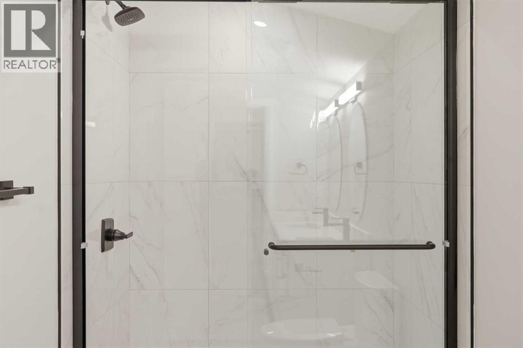 1636 19 Avenue Nw Property Photo 28