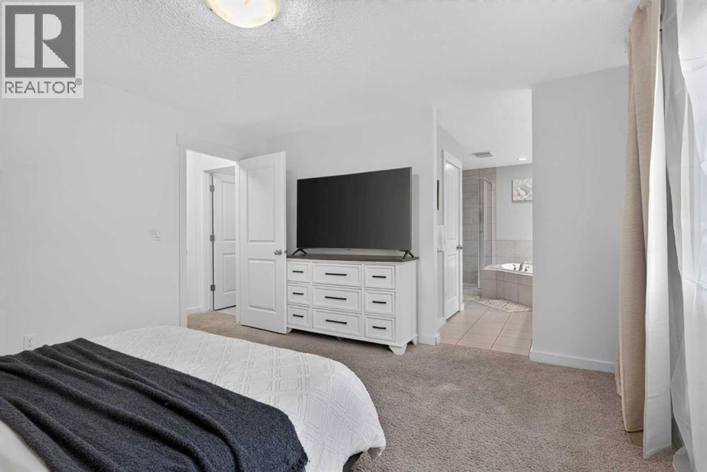 684 Evanston Drive Nw Property Photo 23