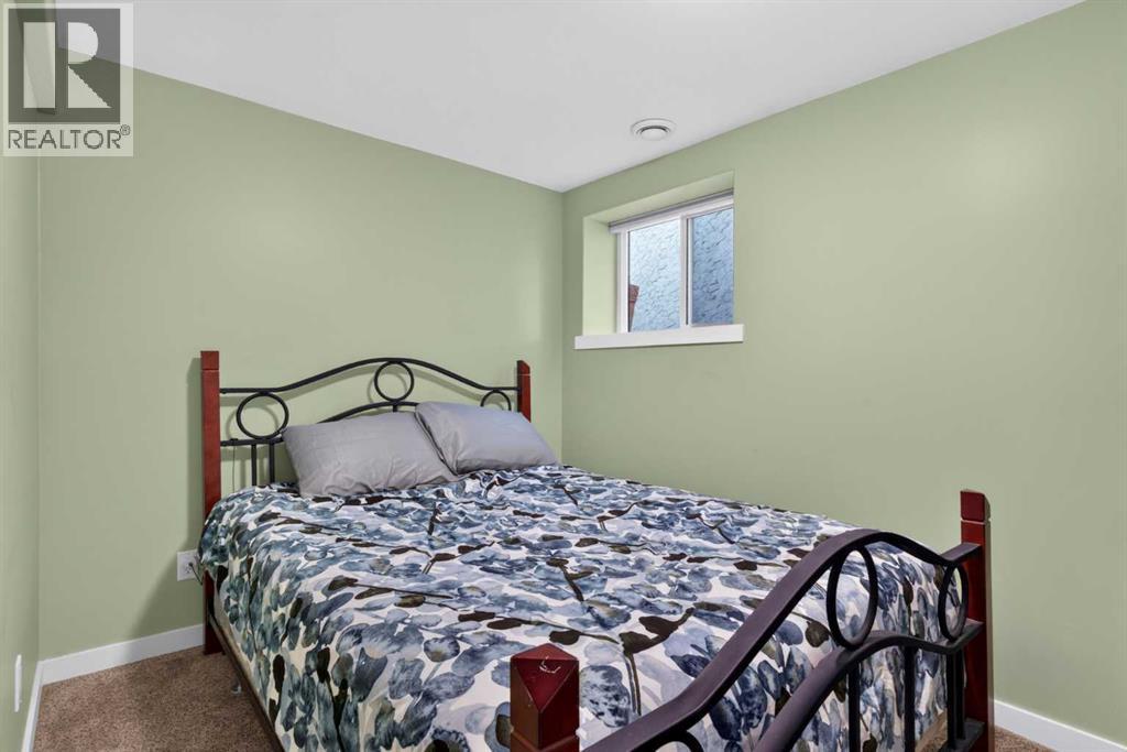 907 Ranchview Crescent Nw Property Photo 29