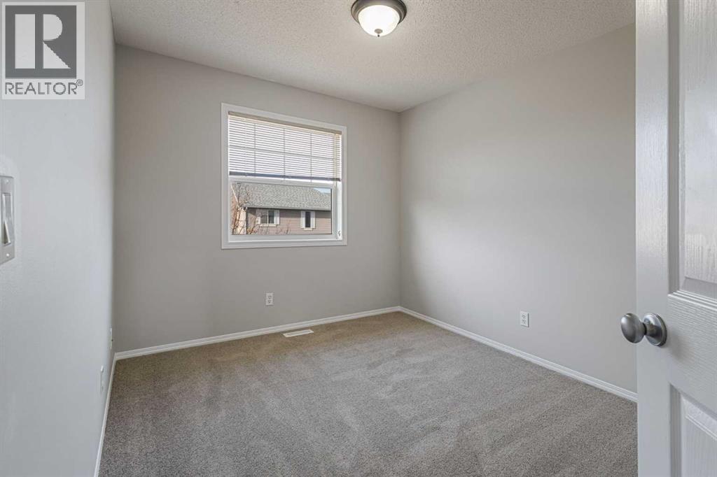 107 Cranberry Green Se Property Photo 21