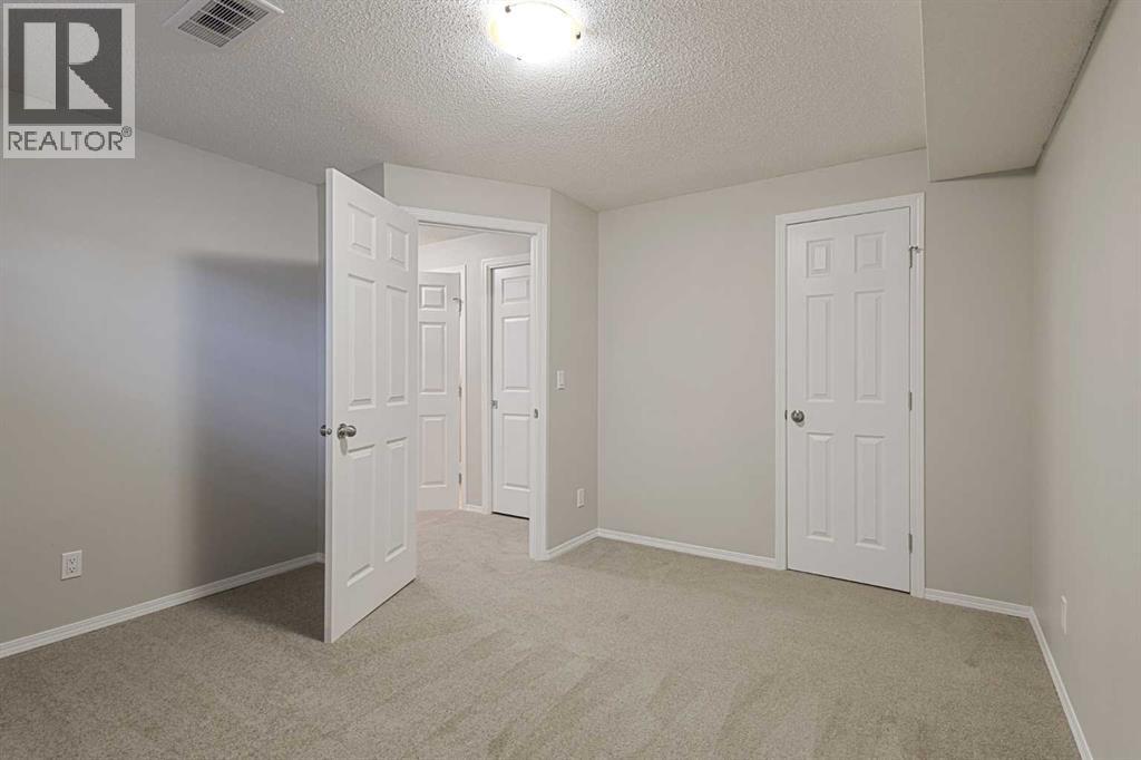 107 Cranberry Green Se Property Photo 25