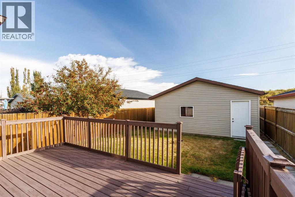107 Cranberry Green Se Property Photo 33