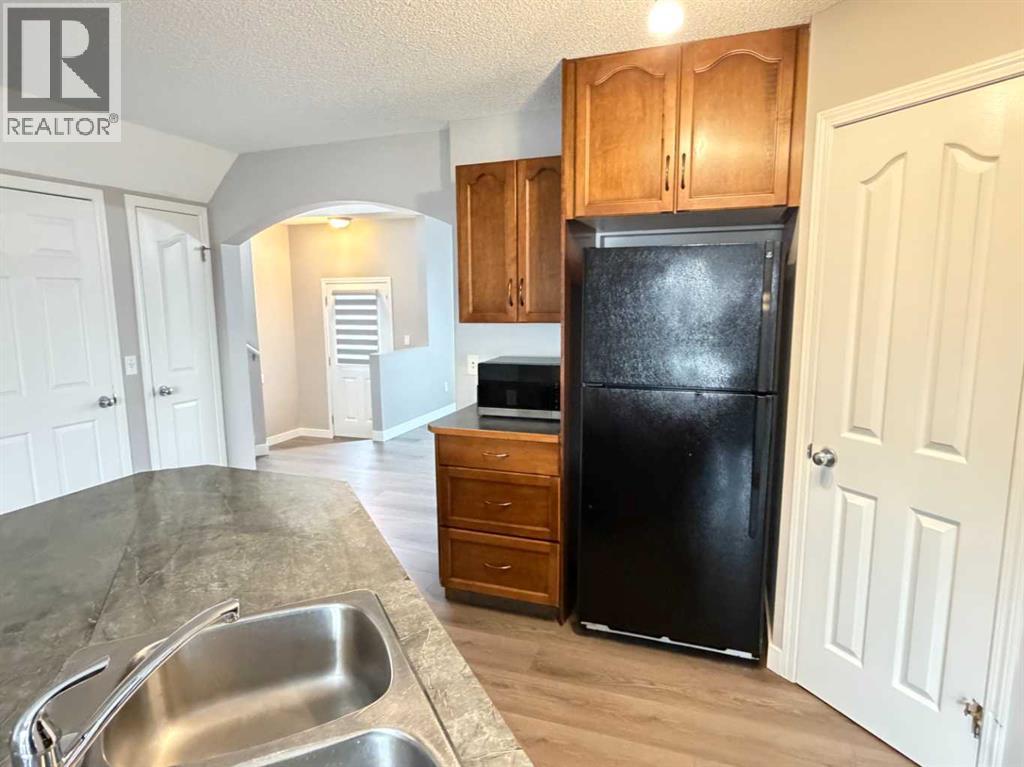 95 Panora Close Nw Property Photo 19