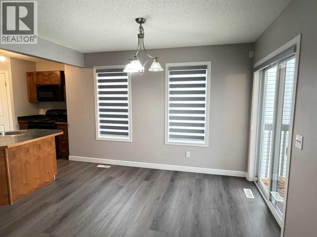 95 Panora Close Nw Property Photo 23