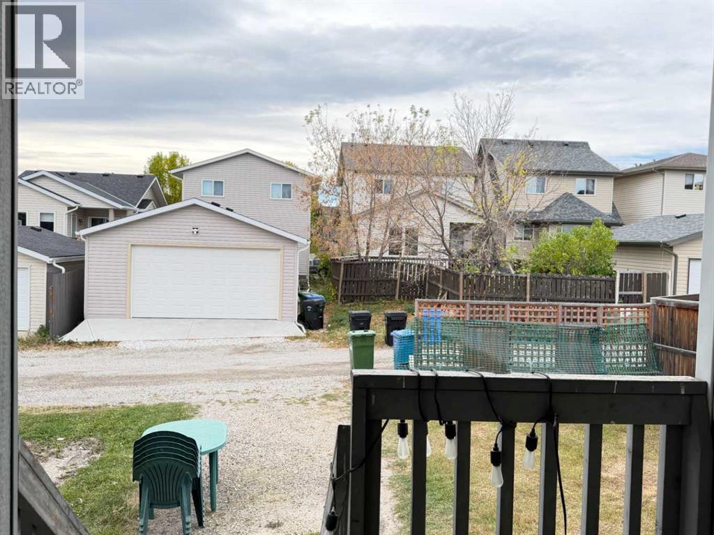 95 Panora Close Nw Property Photo 47