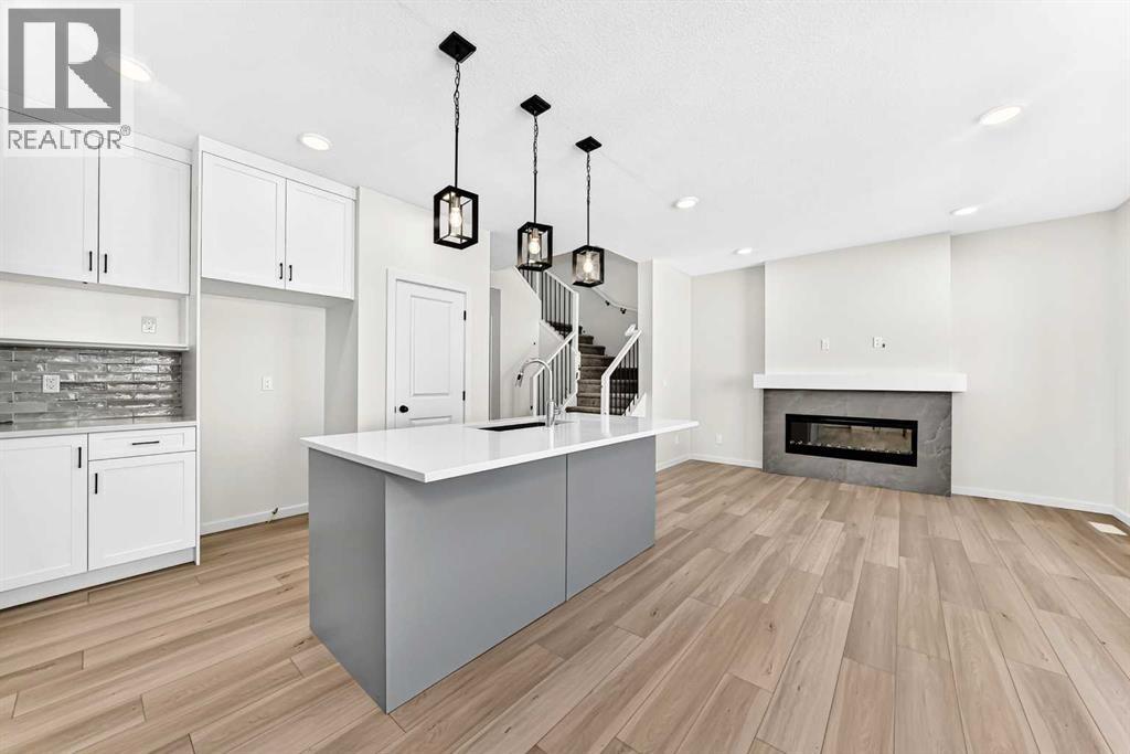 90 Raven Point Se Property Photo 14