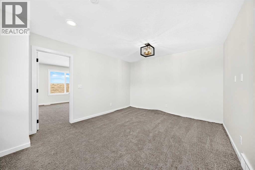 90 Raven Point Se Property Photo 28