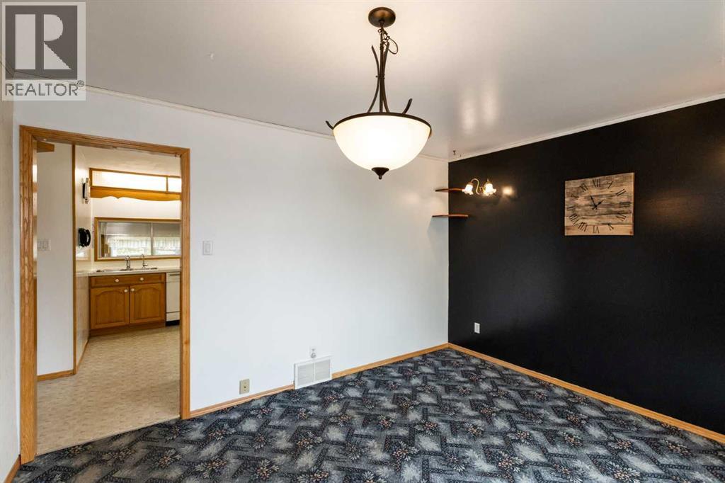4108 49a Avenue Property Photo 13