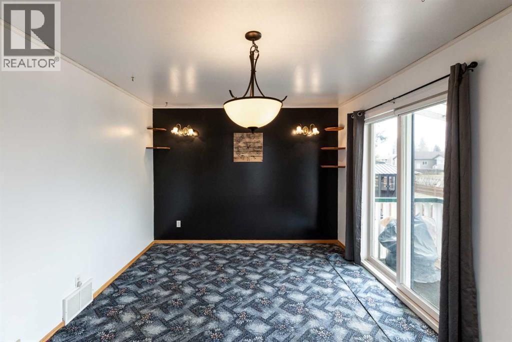 4108 49a Avenue Property Photo 14