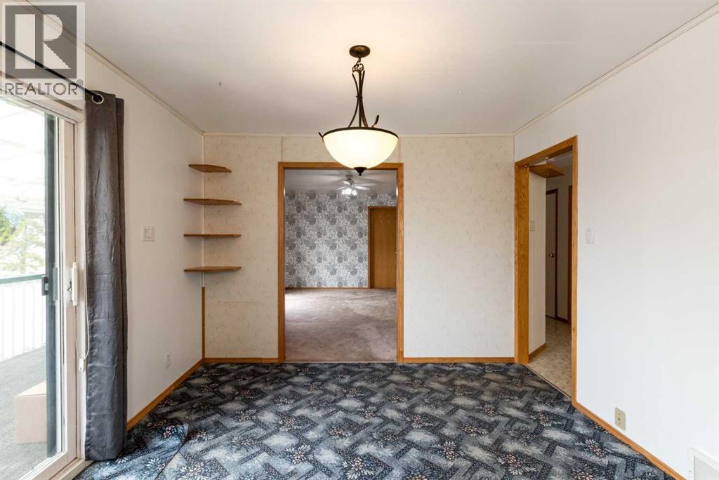 4108 49a Avenue Property Photo 20