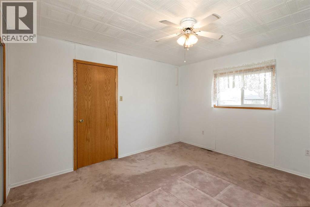4108 49a Avenue Property Photo 29