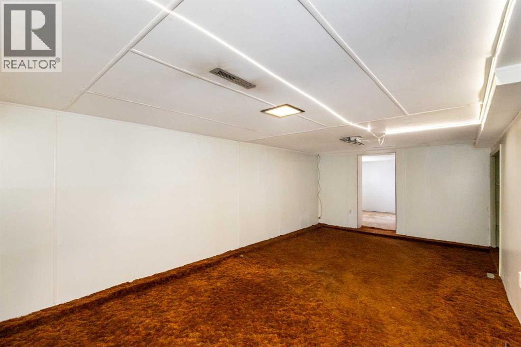 4108 49a Avenue Property Photo 37