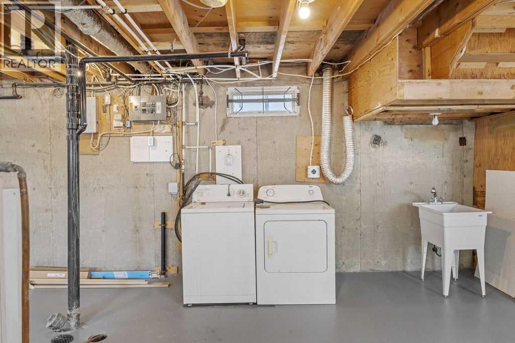 4628 Marcombe Road Ne Property Photo 24
