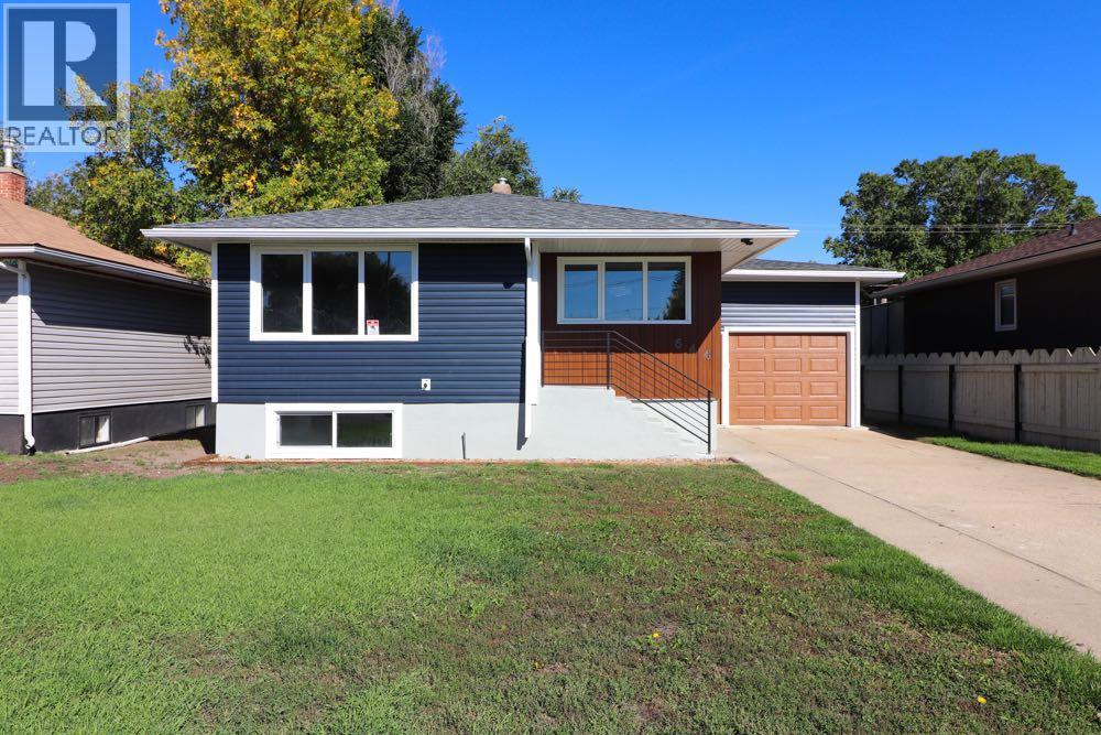 644 7 Street SW Property Photo 1