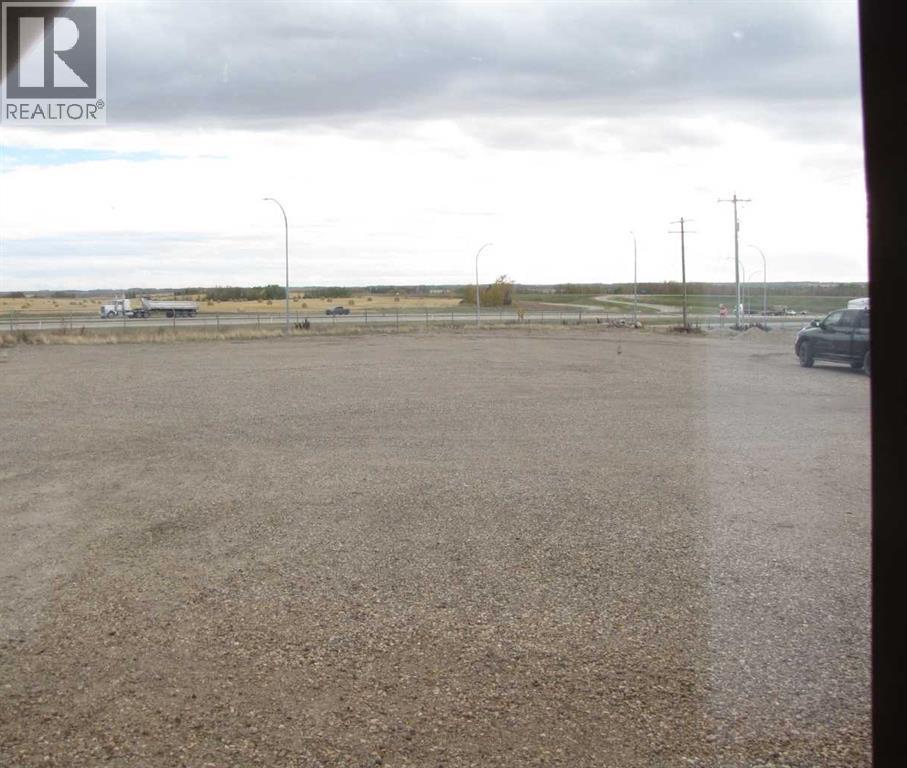 3208 52 Avenue Property Photo 26