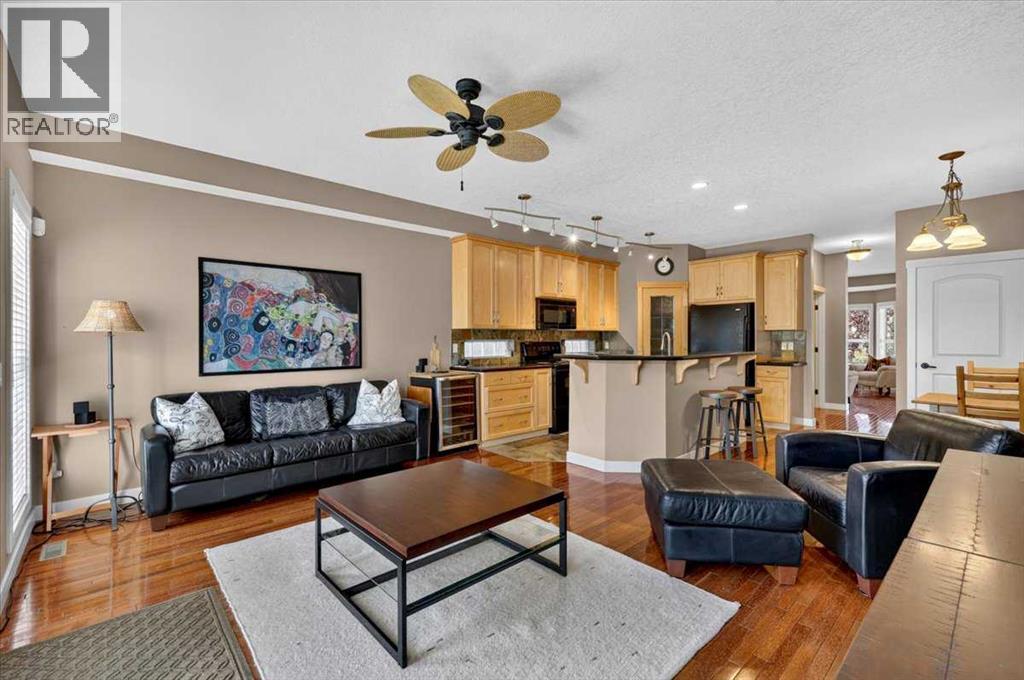 2506 17 Street Se Property Photo 21