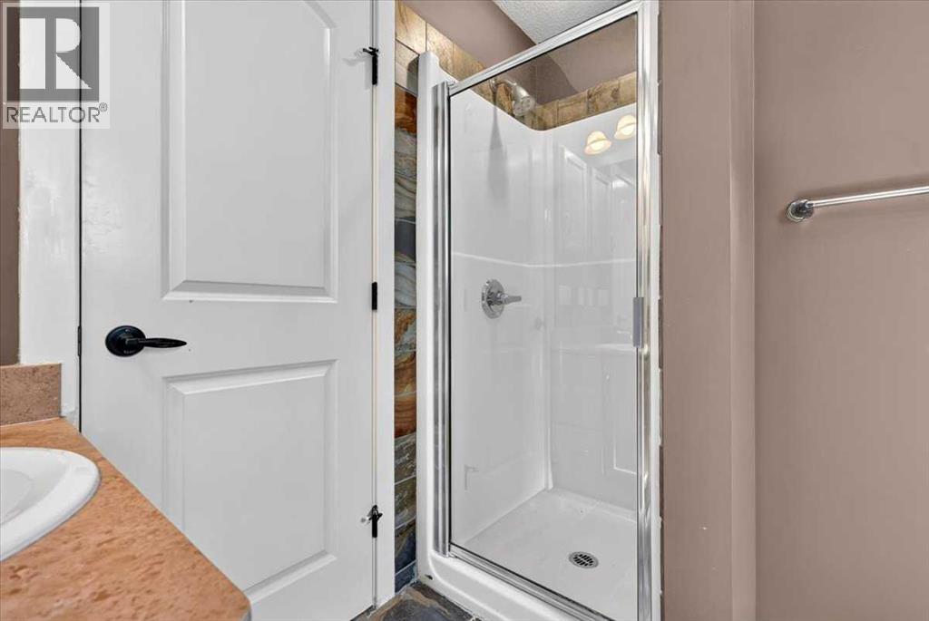 2506 17 Street Se Property Photo 31