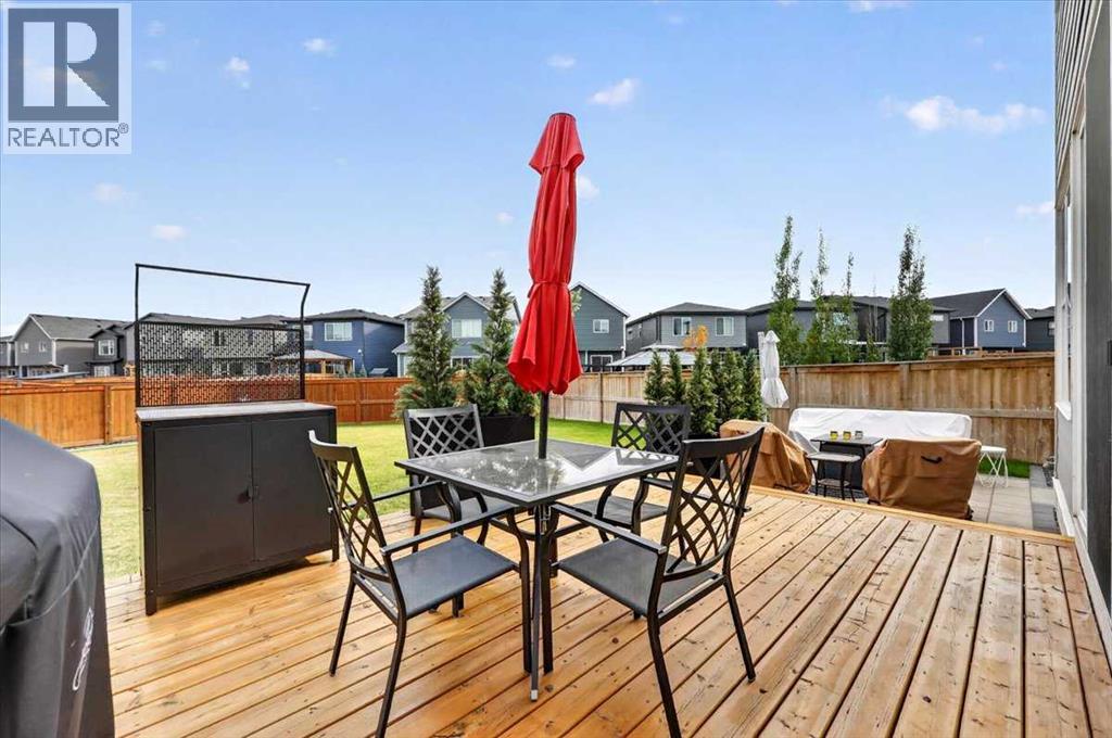 32 Cranbrook Bay Se Property Photo 37