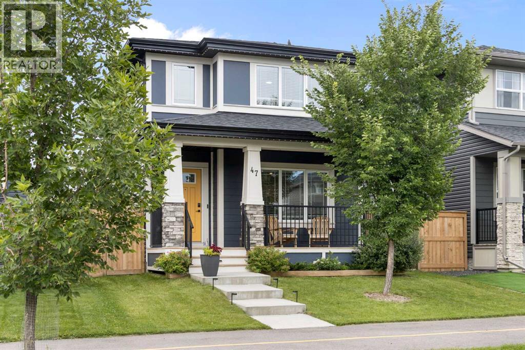 47 Legacy Glen Way Se Property Photo 1