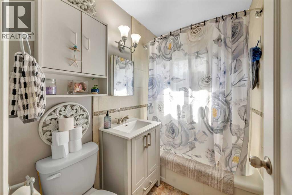 5021 54a Street Property Photo 10