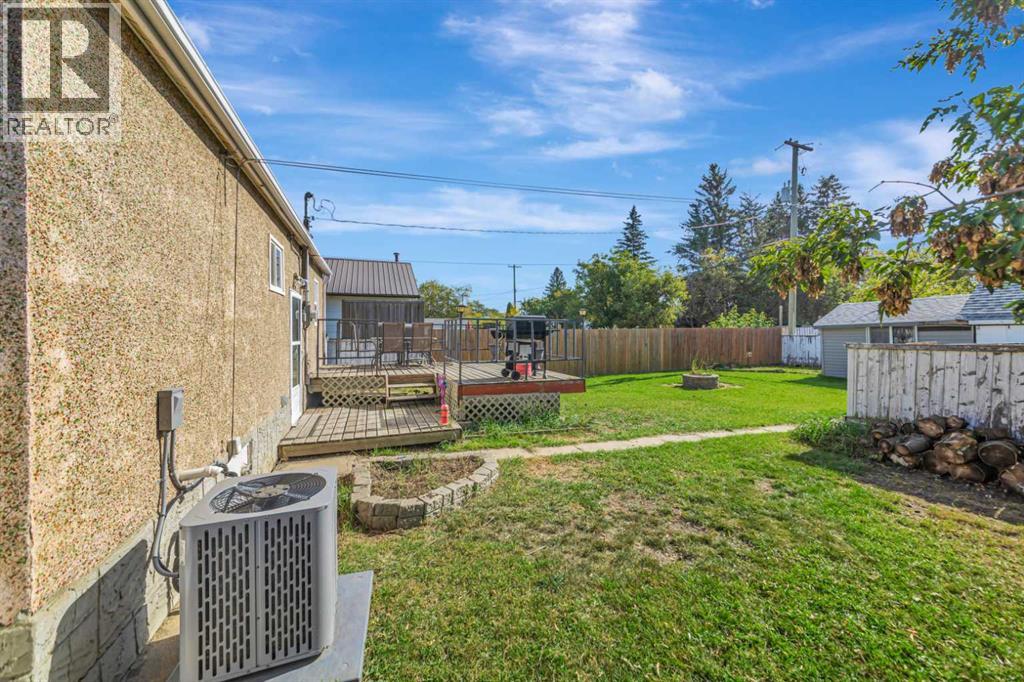 5021 54a Street Property Photo 18
