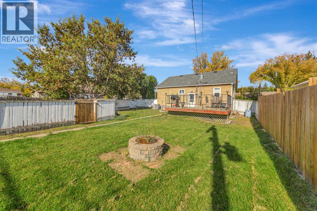 5021 54a Street Property Photo 24