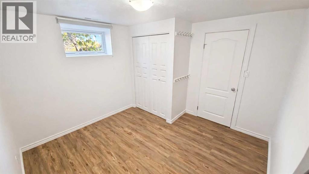 11211 96a Street Property Photo 12