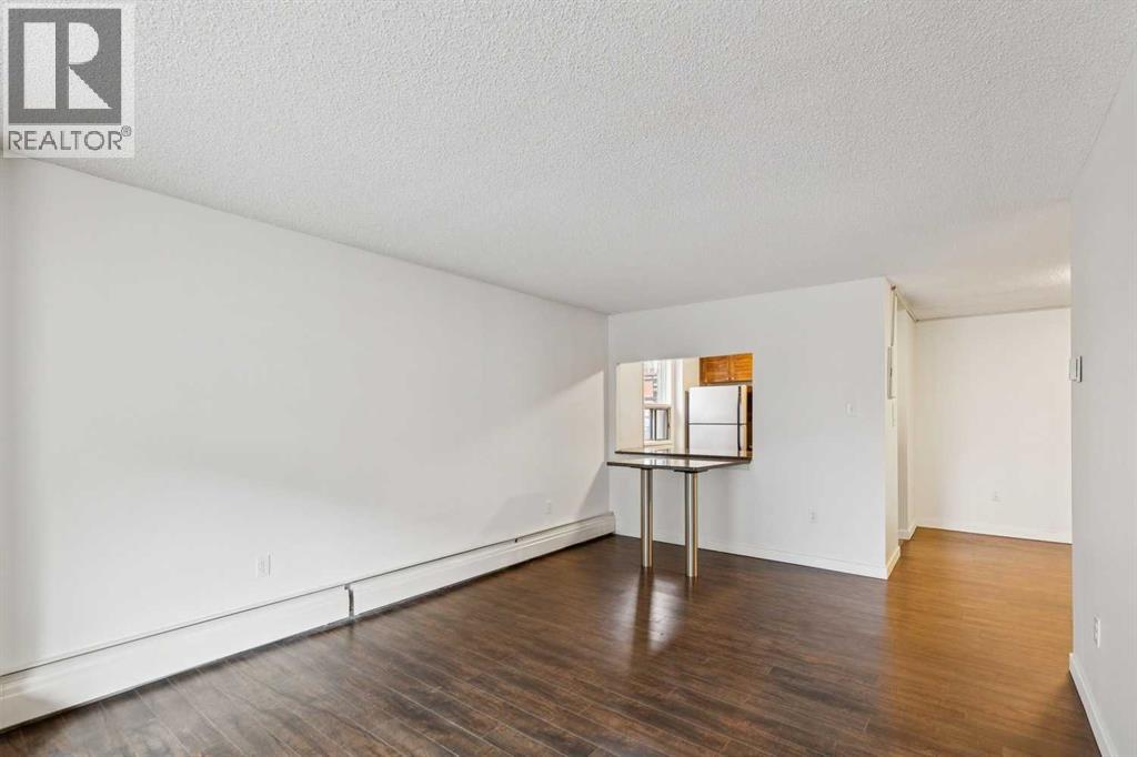 718 12 Avenue Southwest Property Photo 13