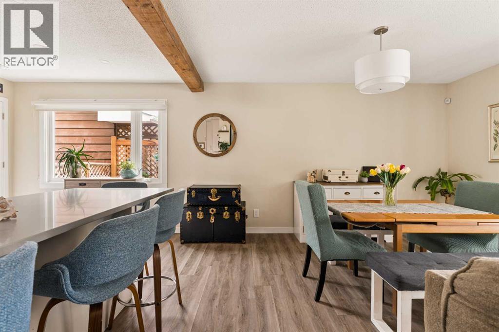 228 Midridge Crescent Se Property Photo 10