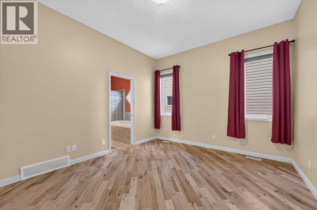 214 Kincora Heights Nw Property Photo 18