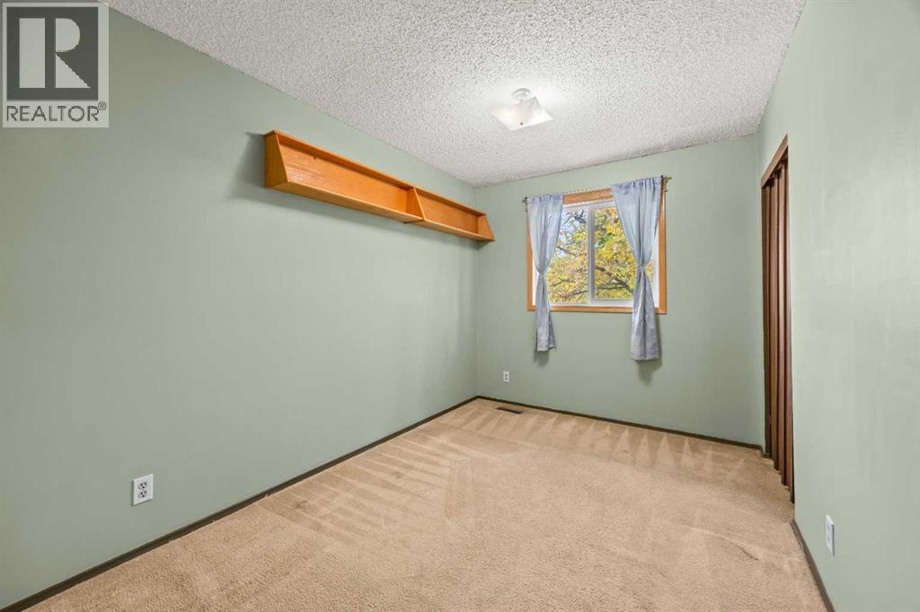 6419b 33 Avenue Nw Property Photo 35