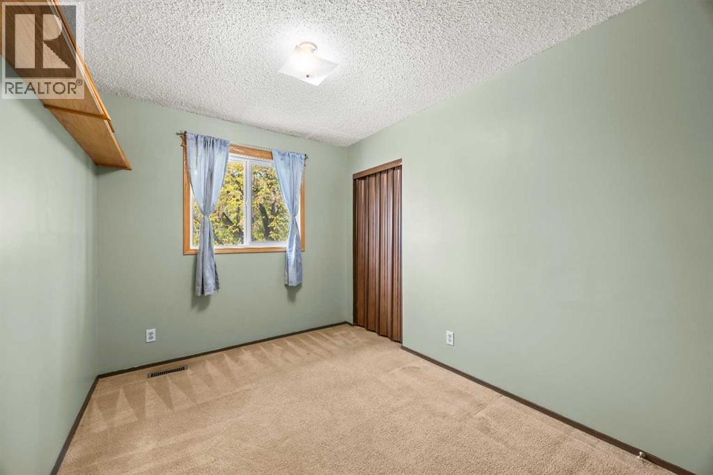 6419b 33 Avenue Nw Property Photo 36