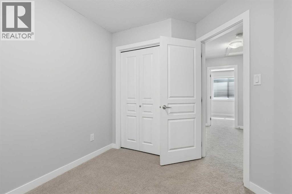 237 Silkstone Road West Property Photo 20