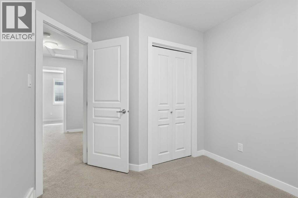 237 Silkstone Road West Property Photo 22