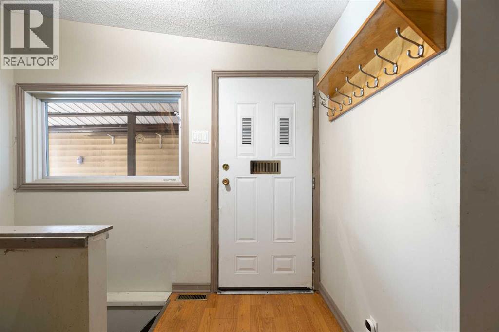 3819 1 Street Ne Property Photo 6