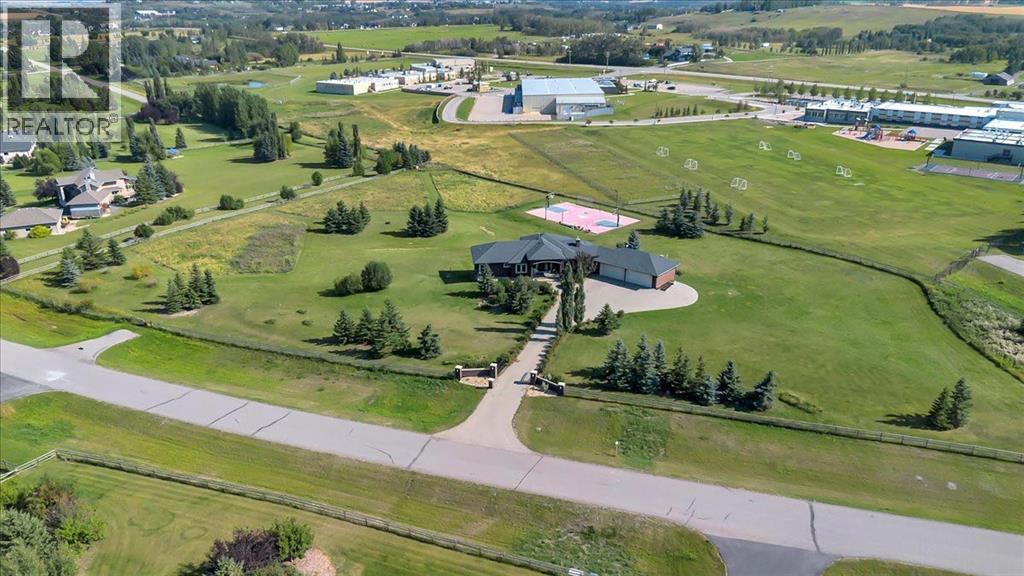 33 Norris Coulee Trail Property Photo 1