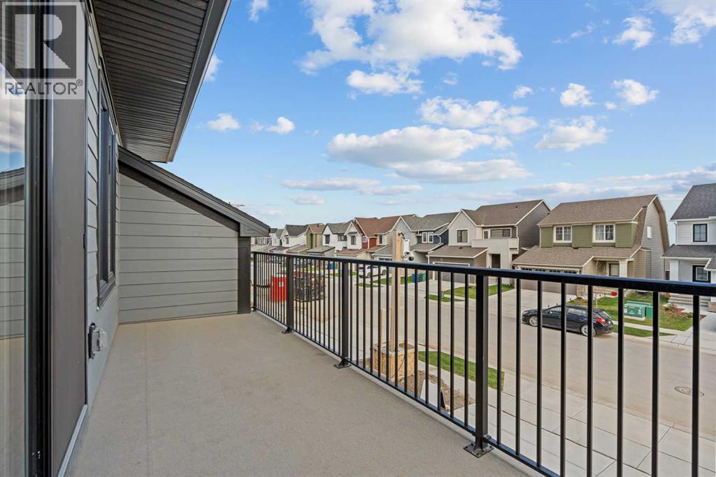9 Wild Rose Bay Sw Property Photo 6