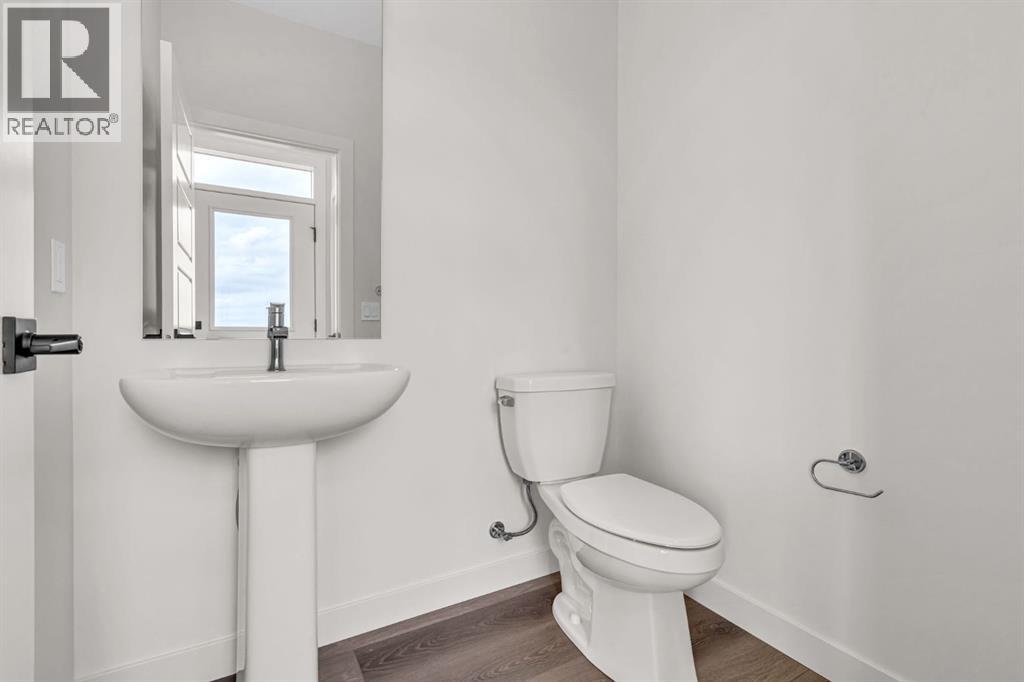 178 Lanark Gate Se Property Photo 18