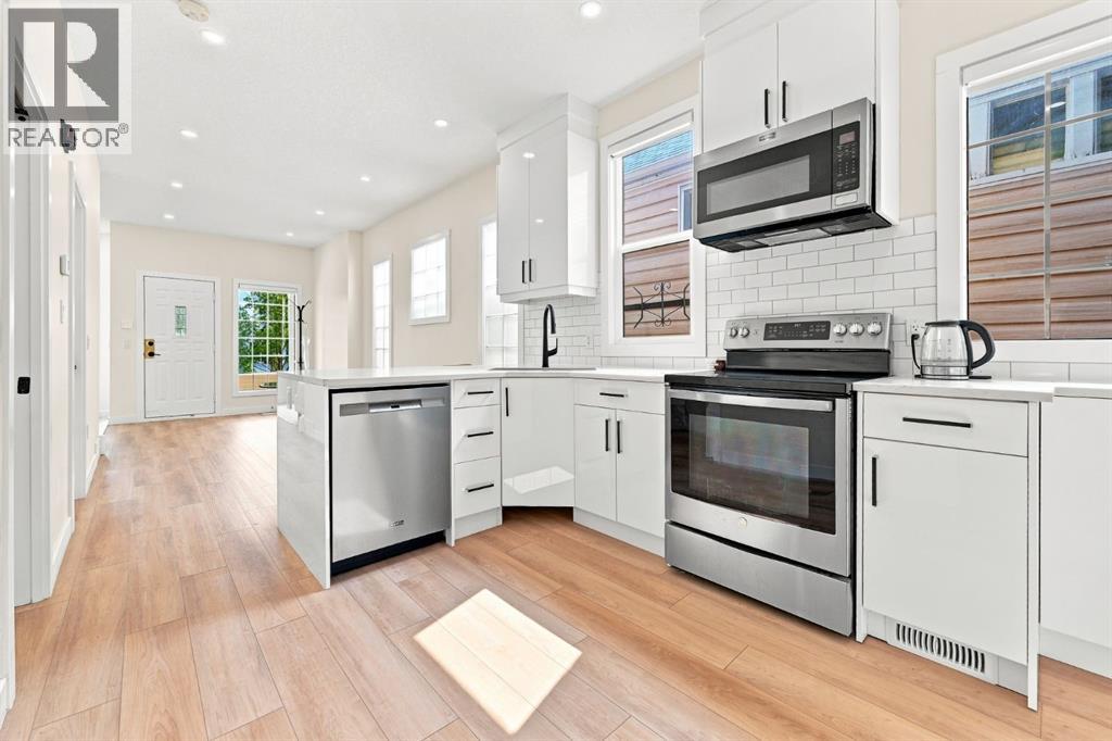 1012 1 Avenue Nw Property Photo 4