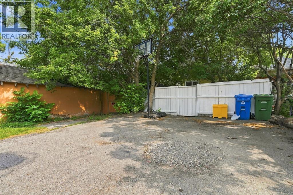 1012 1 Avenue Nw Property Photo 20