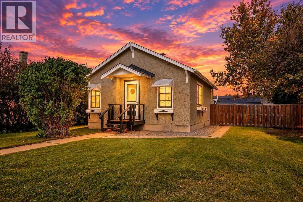 2308 24 Street Property Photo 1