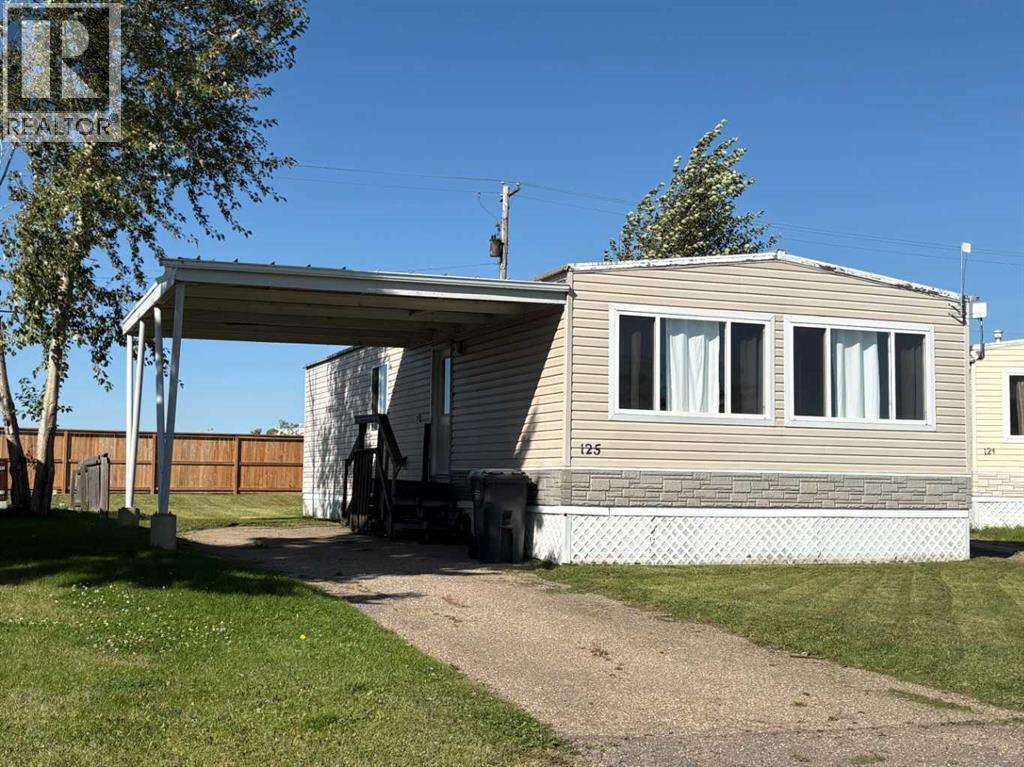 5308 57 Street East Property Photo 1