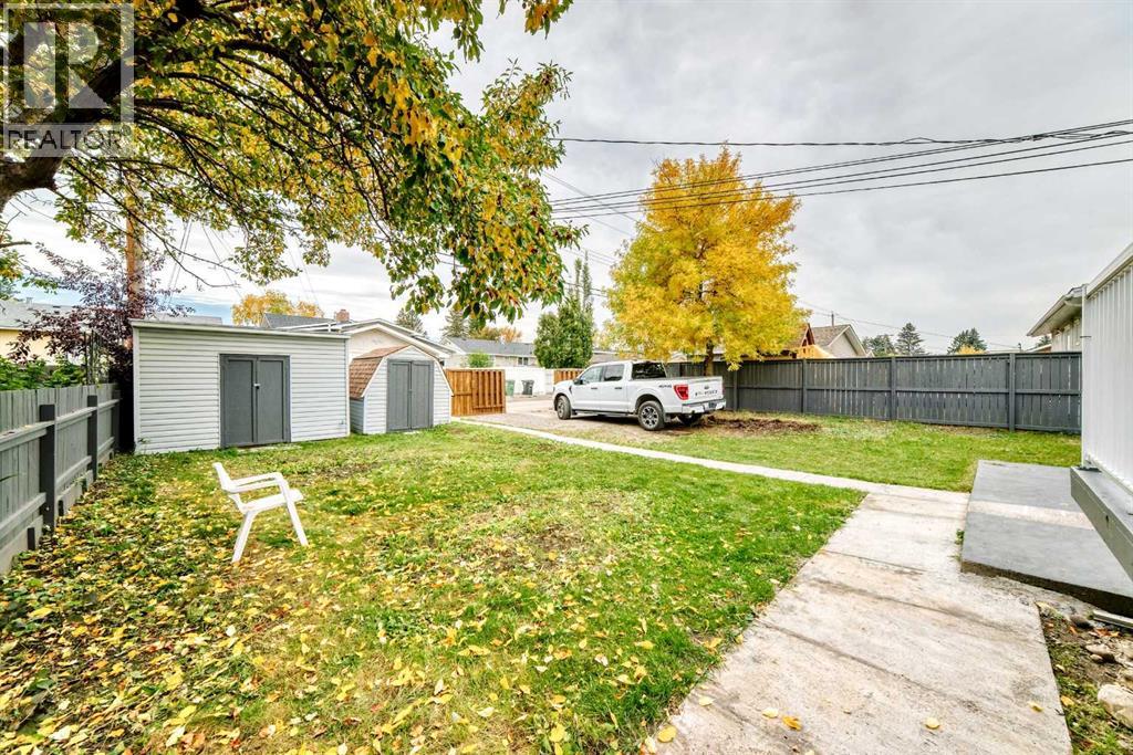 5603 Trelle Drive Ne Property Photo 3