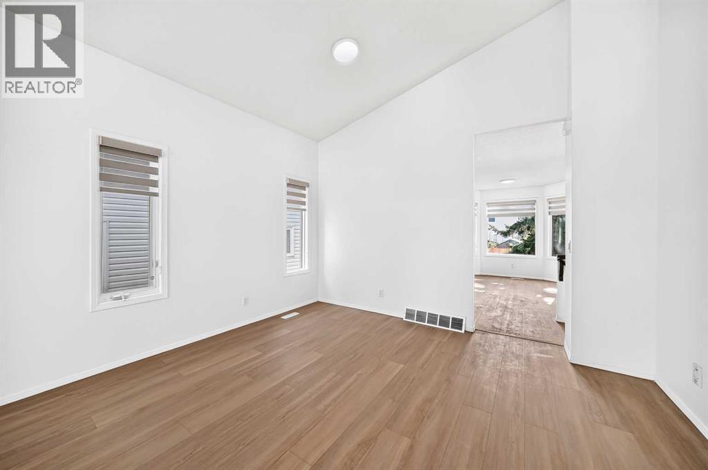 355 Millrise Drive Sw Property Photo 13