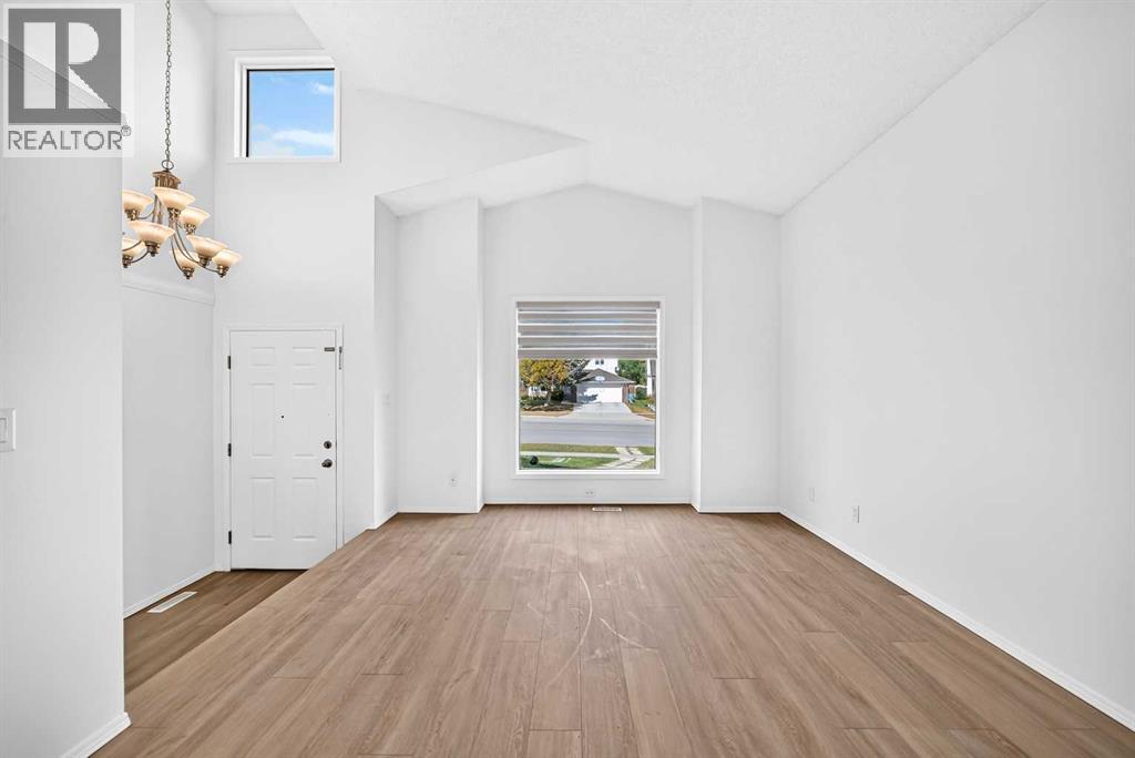 355 Millrise Drive Sw Property Photo 17